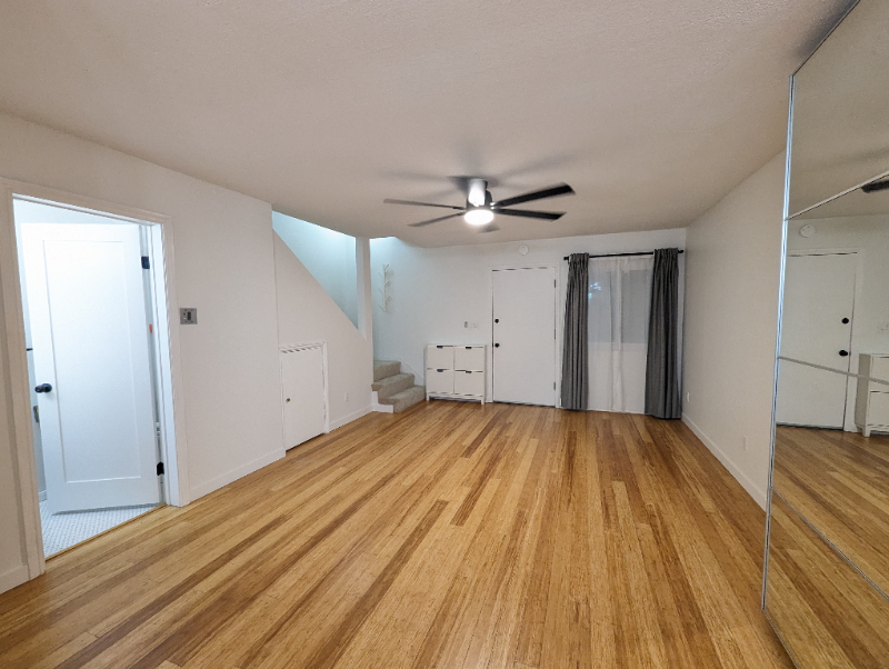 725 Coronado Ave #102 - Photo 7 of 20