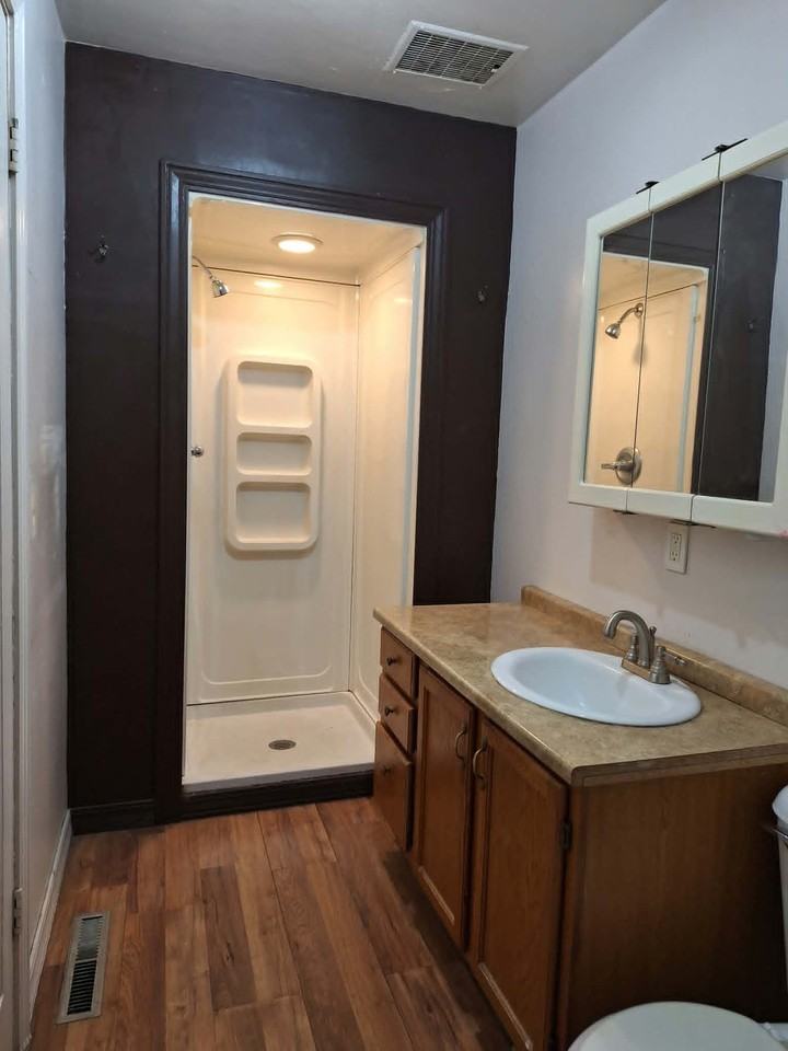 3204 Busch St #3206 - Photo 5 of 9