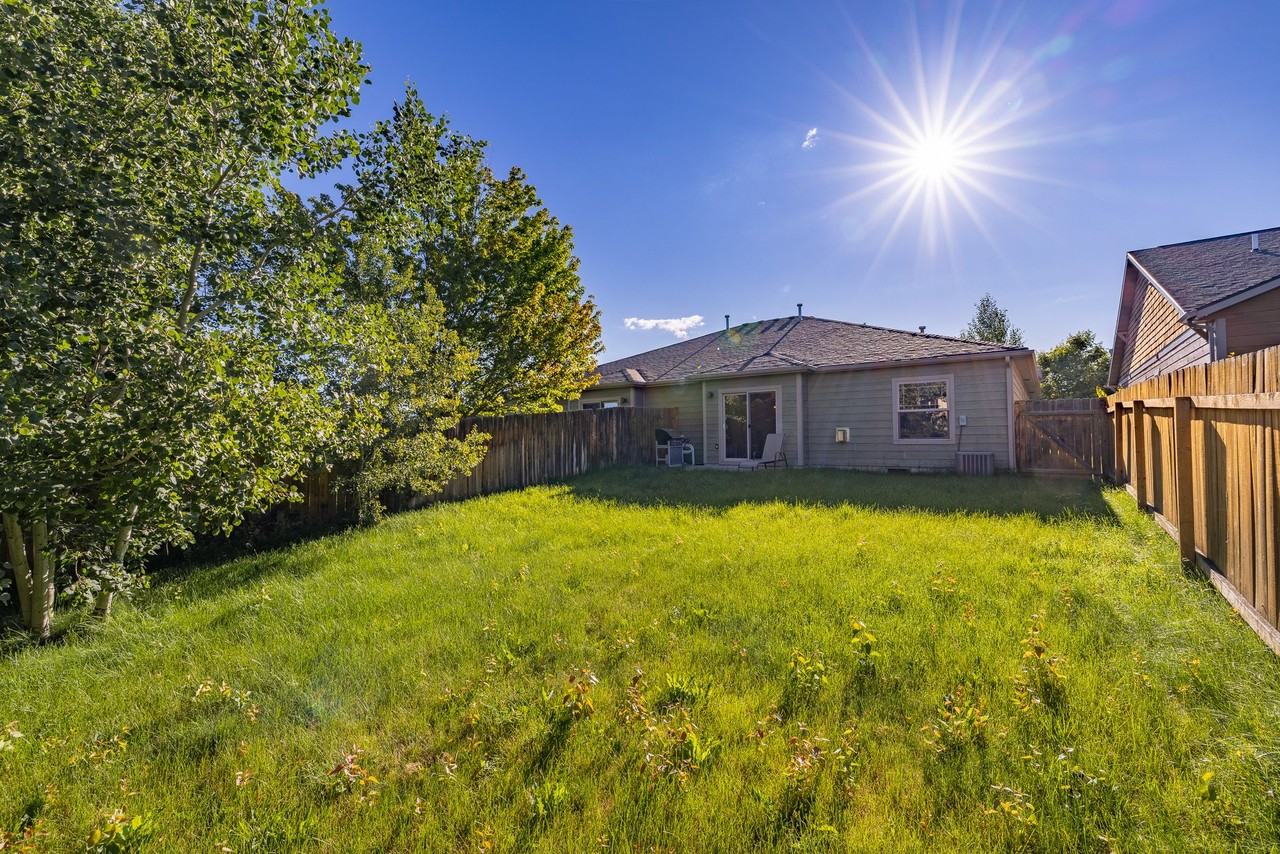 91 Droulliard Ave - Photo 5 of 15