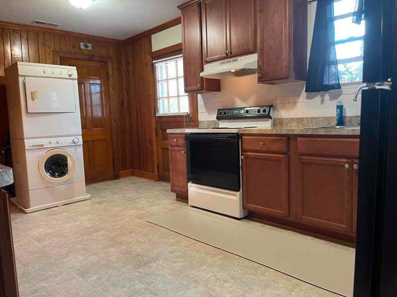 309 Tareyton Ln #2 - Photo 4 of 11