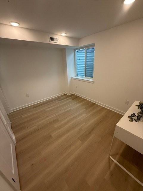 1354 S Dover St - Photo 6 of 17