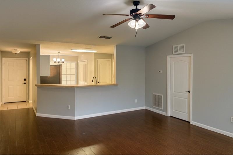 45575 Ingleham Cir - Photo 4 of 21
