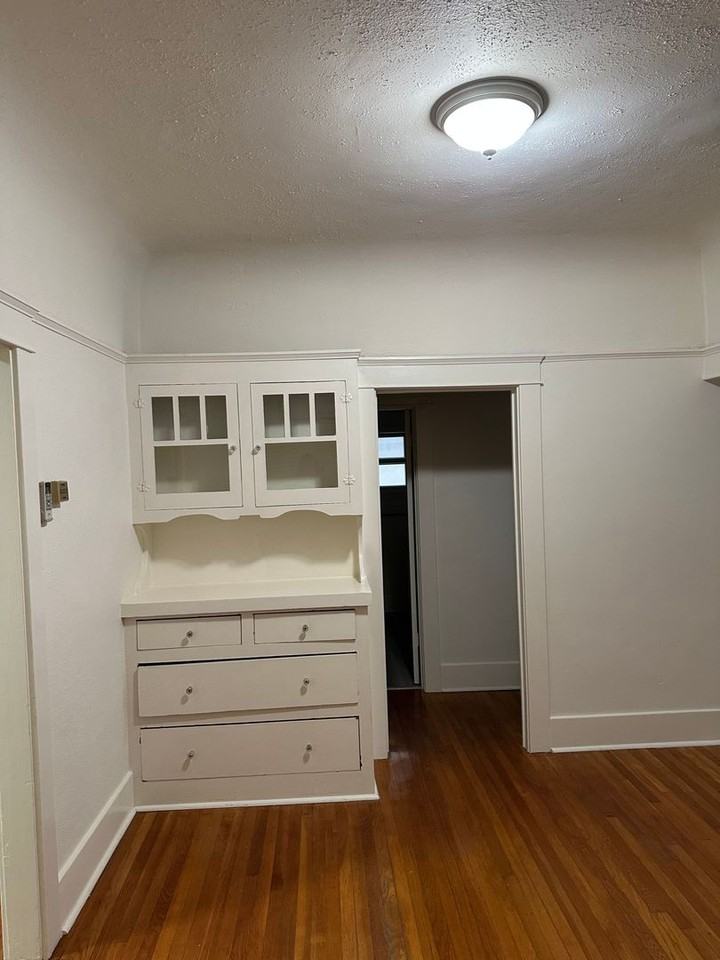 2446 India St - Photo 6 of 26