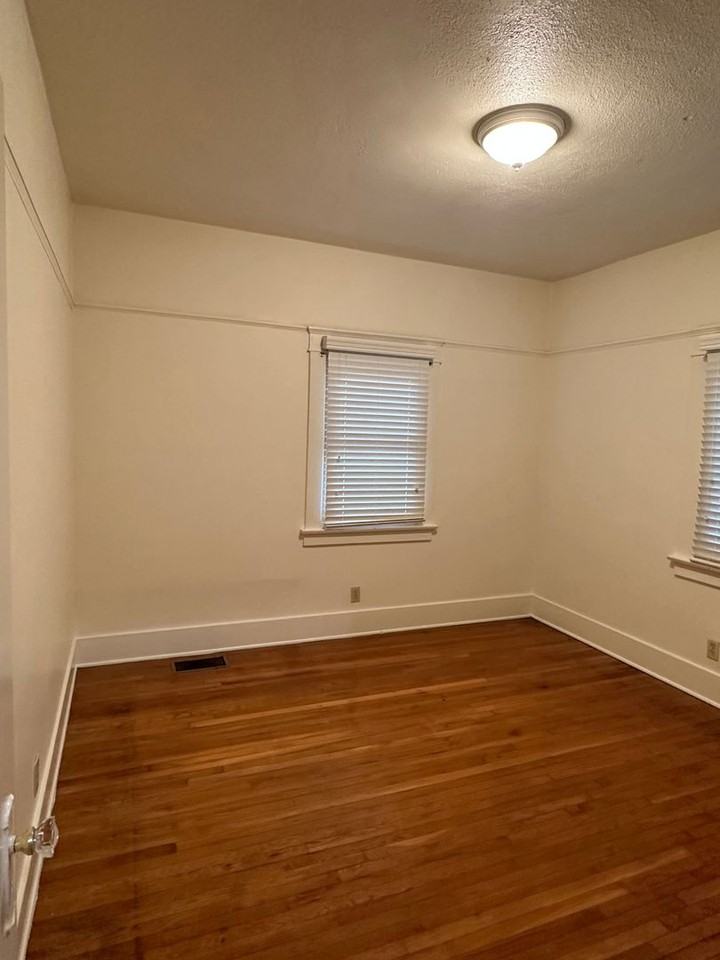 2446 India St - Photo 7 of 26