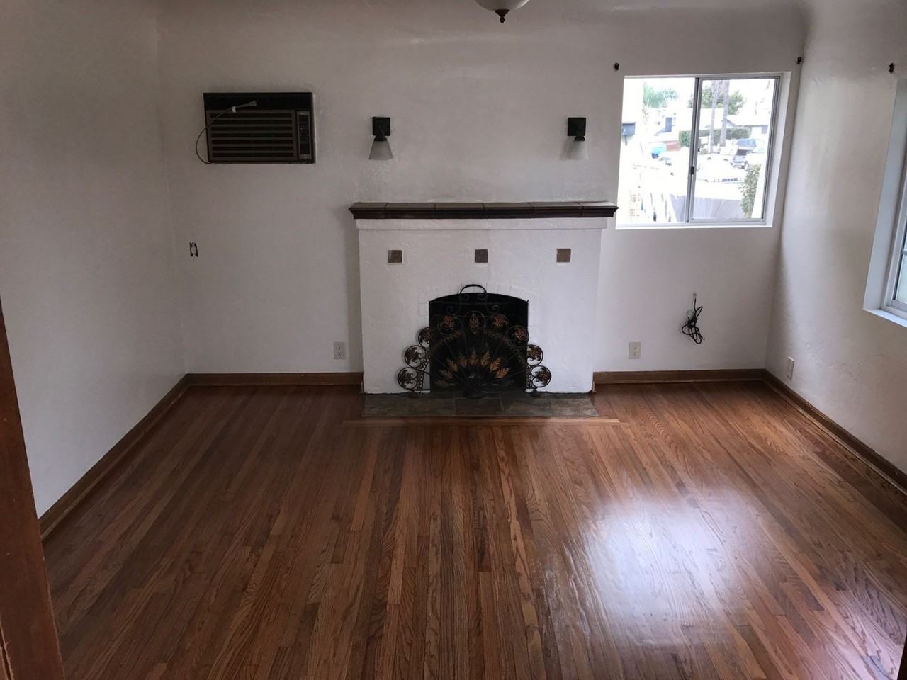 4638 36th St - Photo 2 of 8