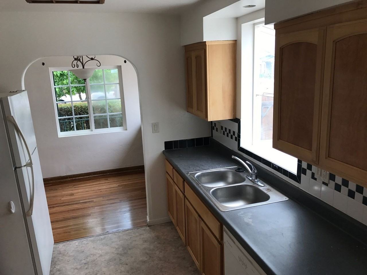 4638 36th St - Photo 5 of 8