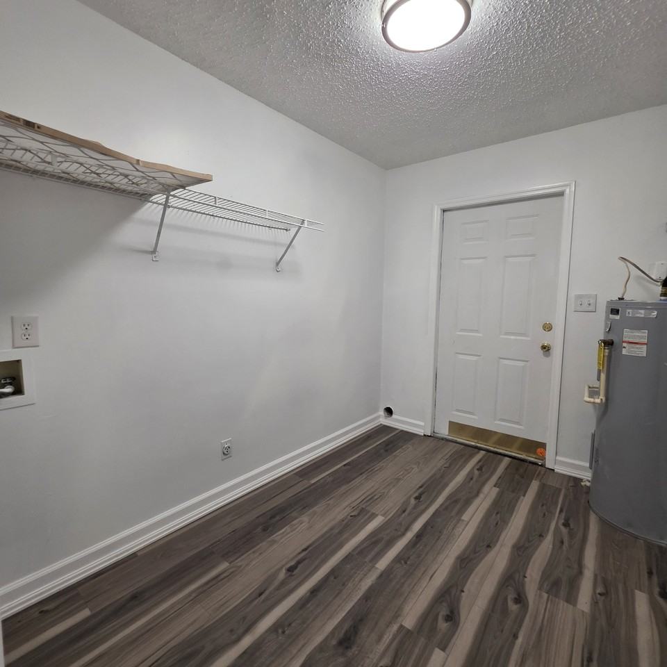 3917-A Rodnor Forest Lane - Photo 4 of 11