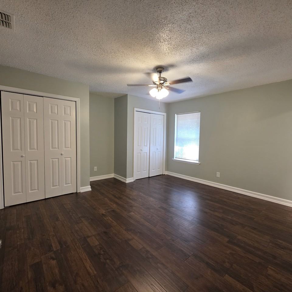 3917-A Rodnor Forest Lane - Photo 5 of 11