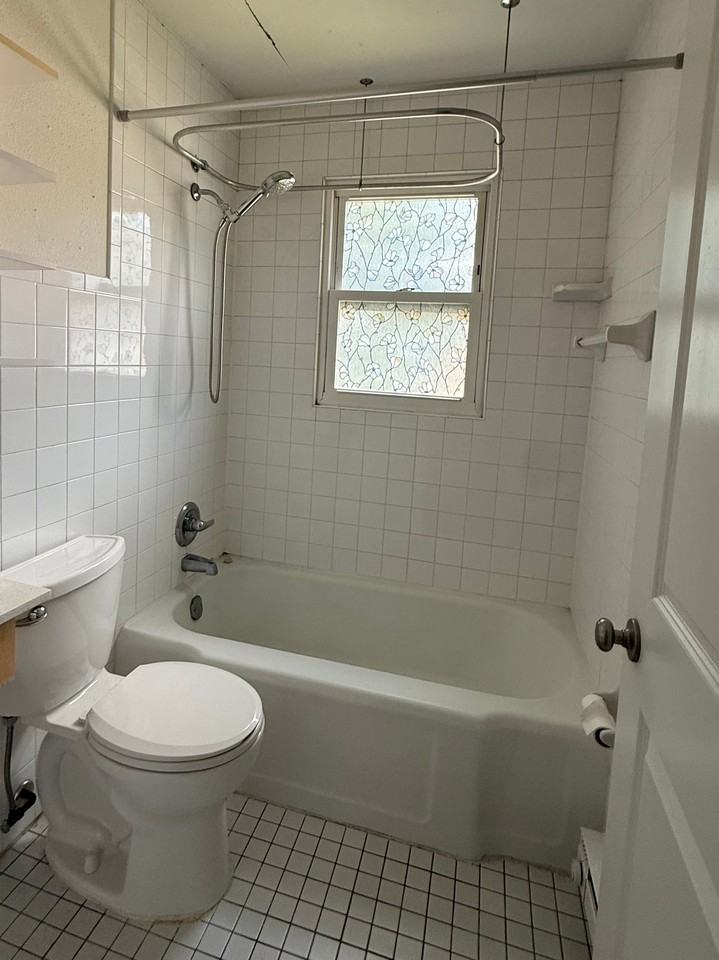 754 19th St #3 - Photo 6 of 6
