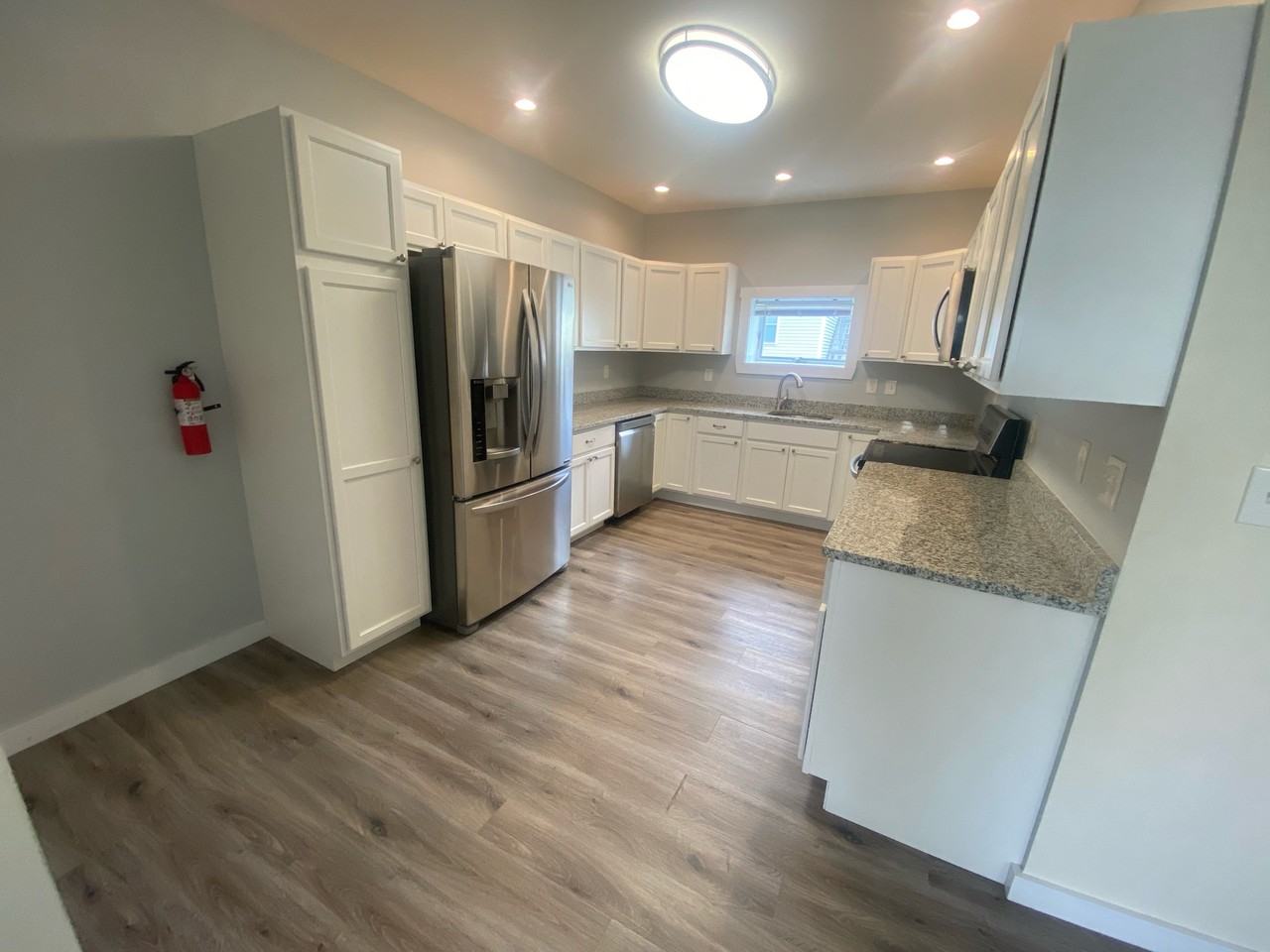 South Main 451 B - Photo 2 of 22