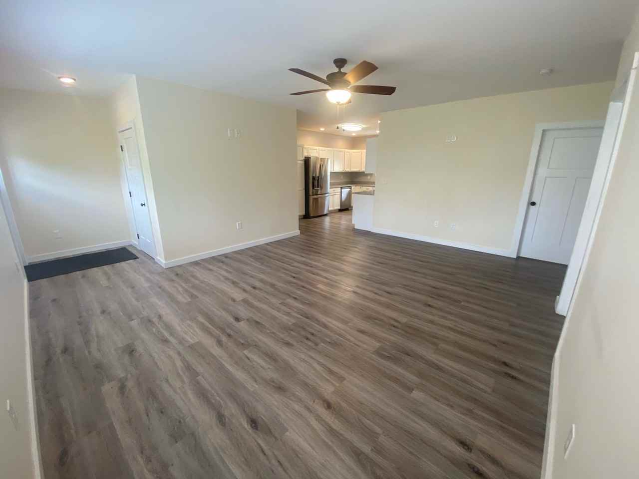 South Main 451 B - Photo 6 of 22