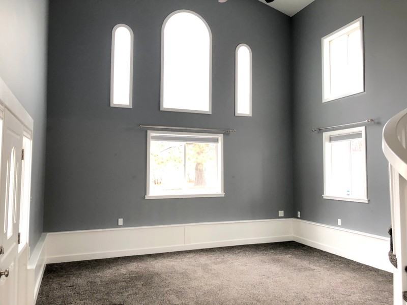 2225 Fillmore Ave - Photo 2 of 8