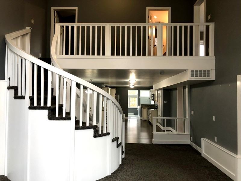 2225 Fillmore Ave - Photo 3 of 8