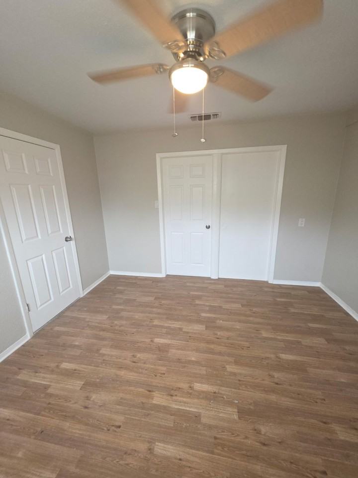 214 Linda Dr #A - Photo 3 of 14