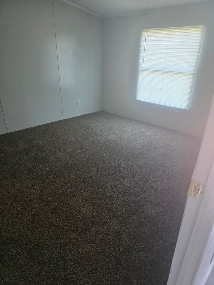 1311 Knotty Elm Loop #139 - Photo 4 of 10