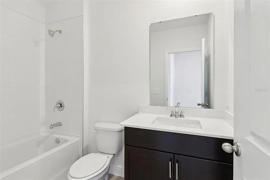803 Sunshower Dr - Photo 7 of 7