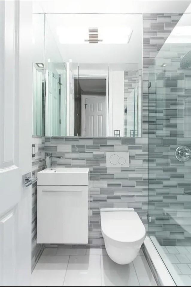 E 108th St #4 - Photo 2 of 2