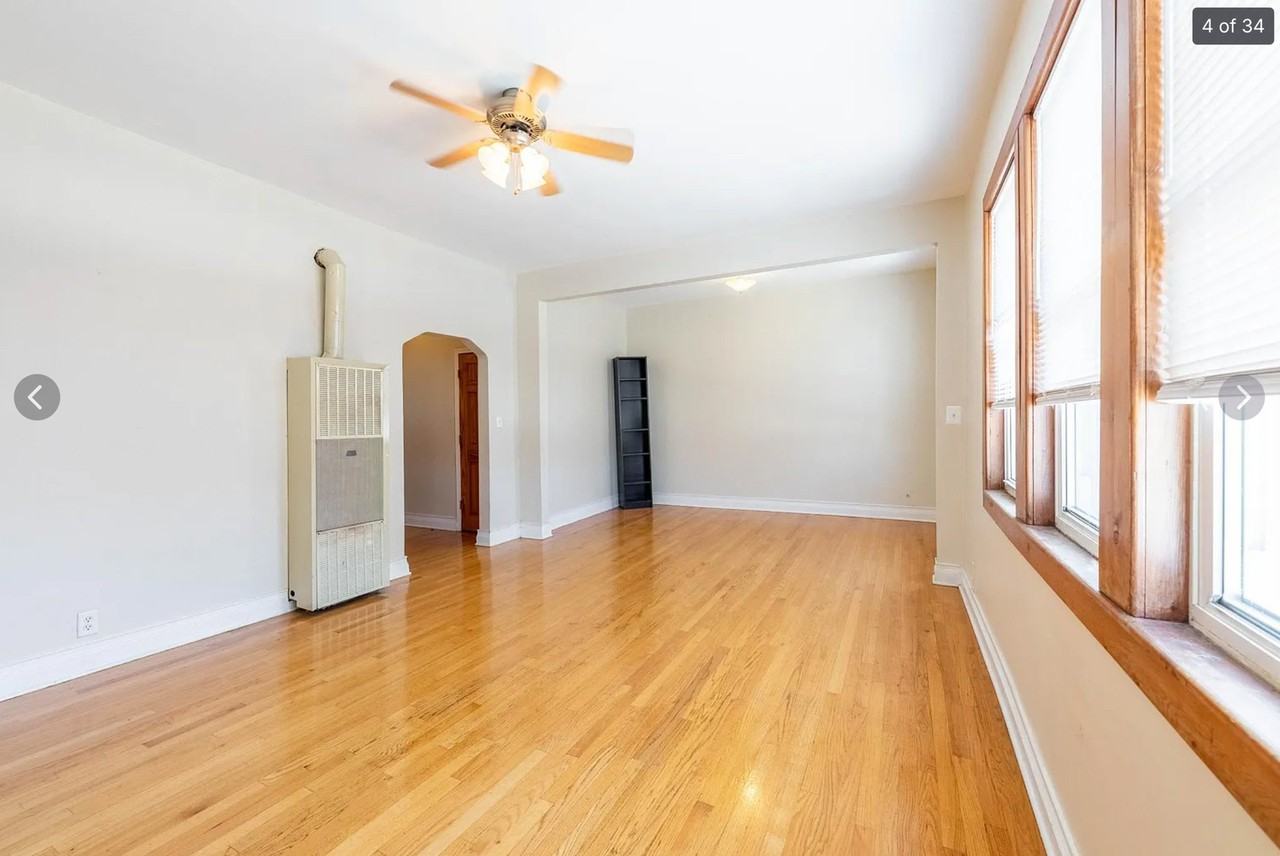 2058 W 19th St #2 - Photo 3 of 18