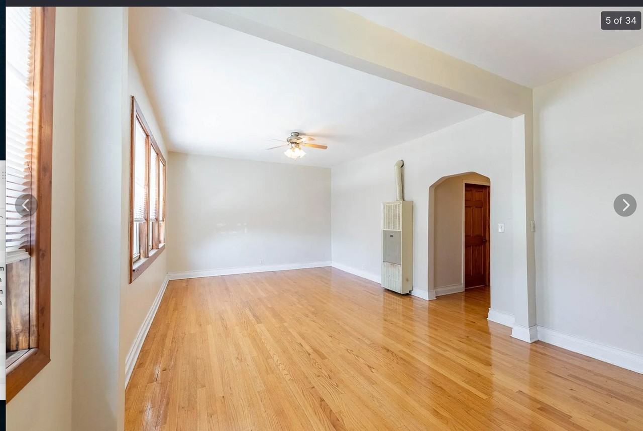 2058 W 19th St #2 - Photo 4 of 18