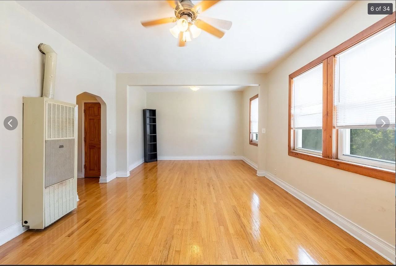 2058 W 19th St #2 - Photo 5 of 18