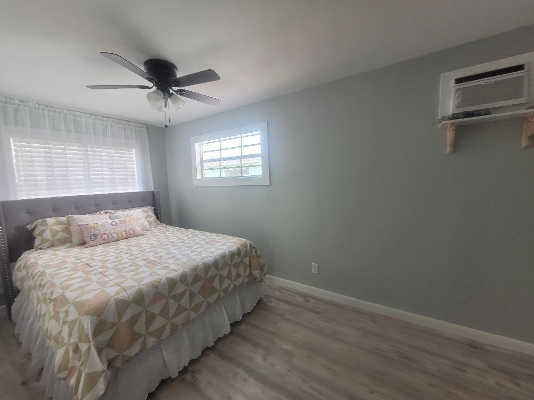 4D 10th Ave - Photo 3 of 14