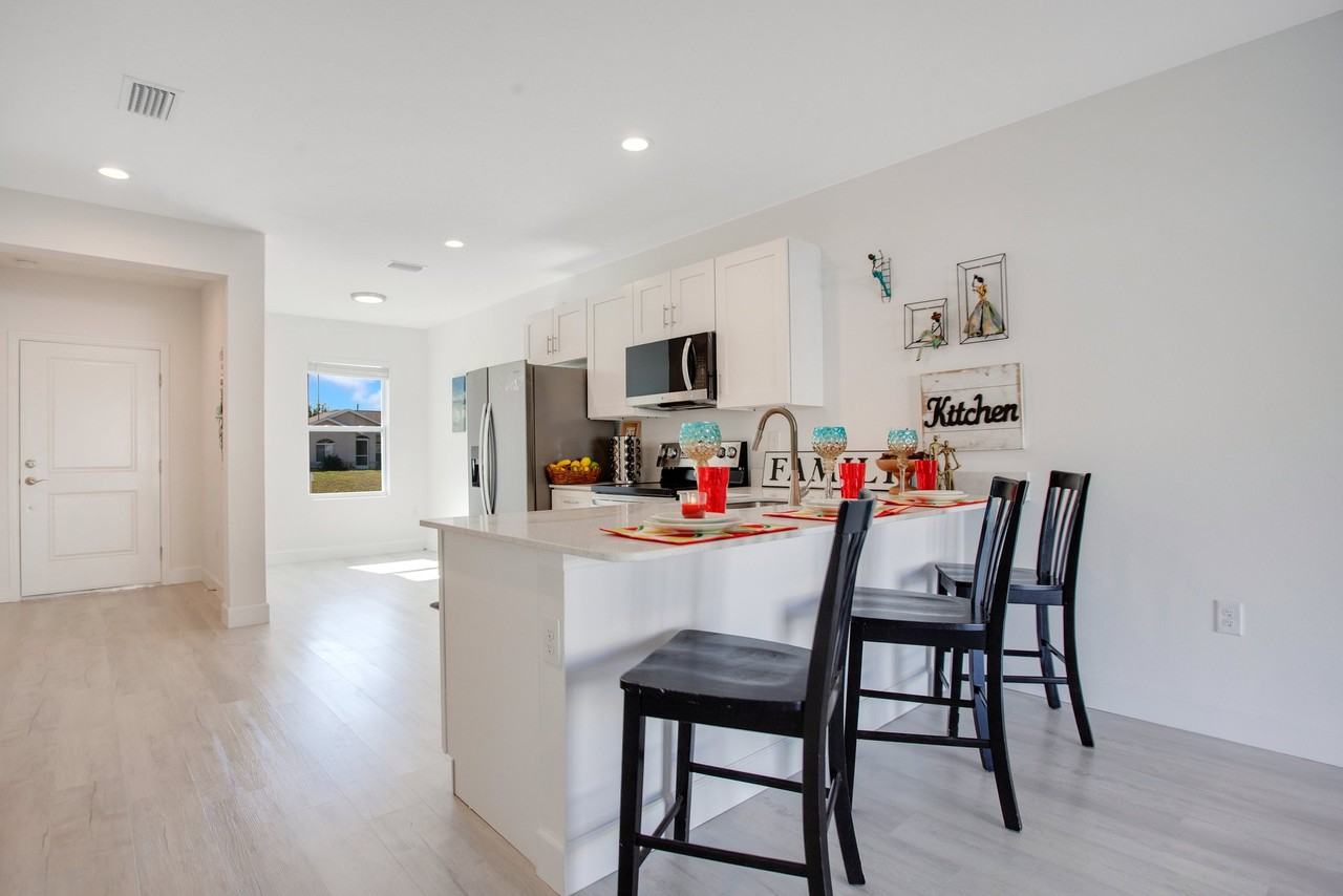 9416 Anita Ave #2 - Photo 4 of 11