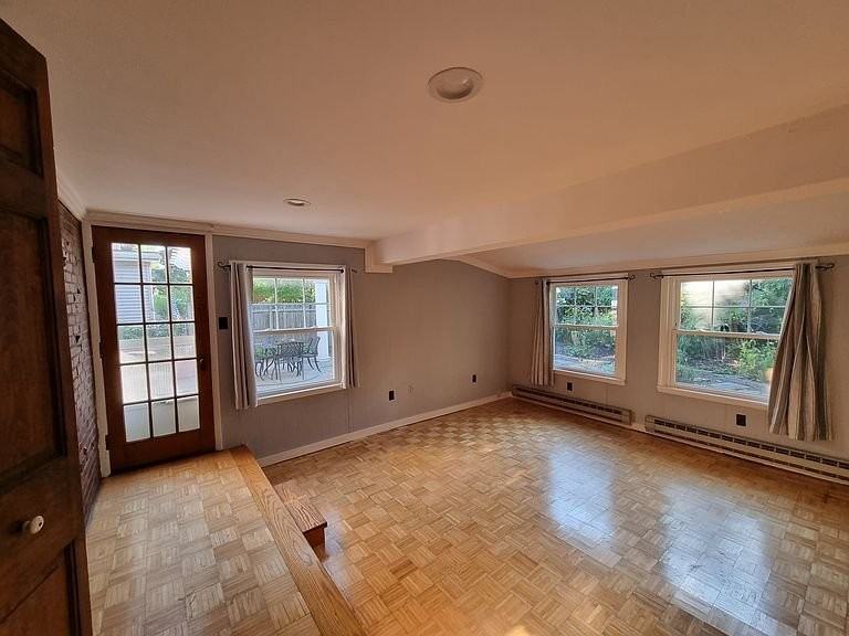 179 Amherstdale Rd - Photo 4 of 10