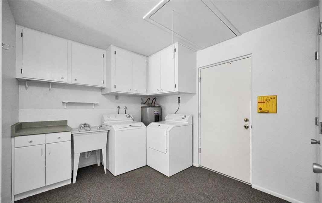 6322 E Des Moines St - Photo 3 of 15