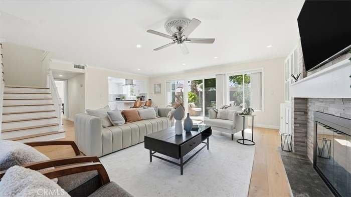 25006 Bani Ave - Photo 7 of 16
