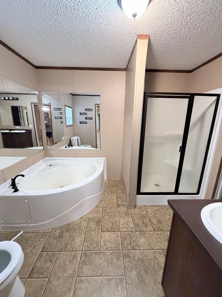 45142 Sterling St - Photo 4 of 14
