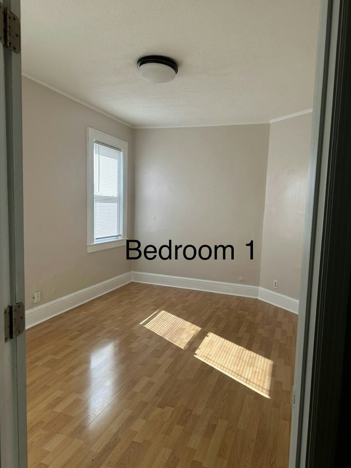 833 Pennington Street, Unit 2 - Photo 2 of 12