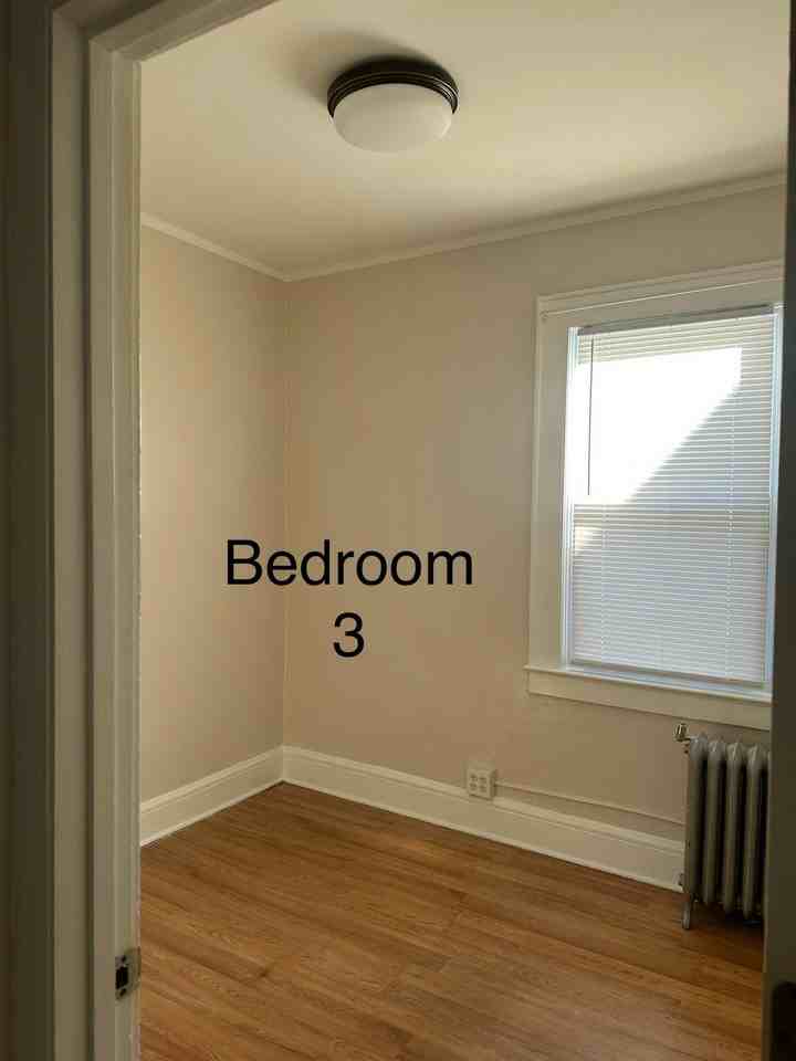 833 Pennington Street, Unit 2 - Photo 4 of 12