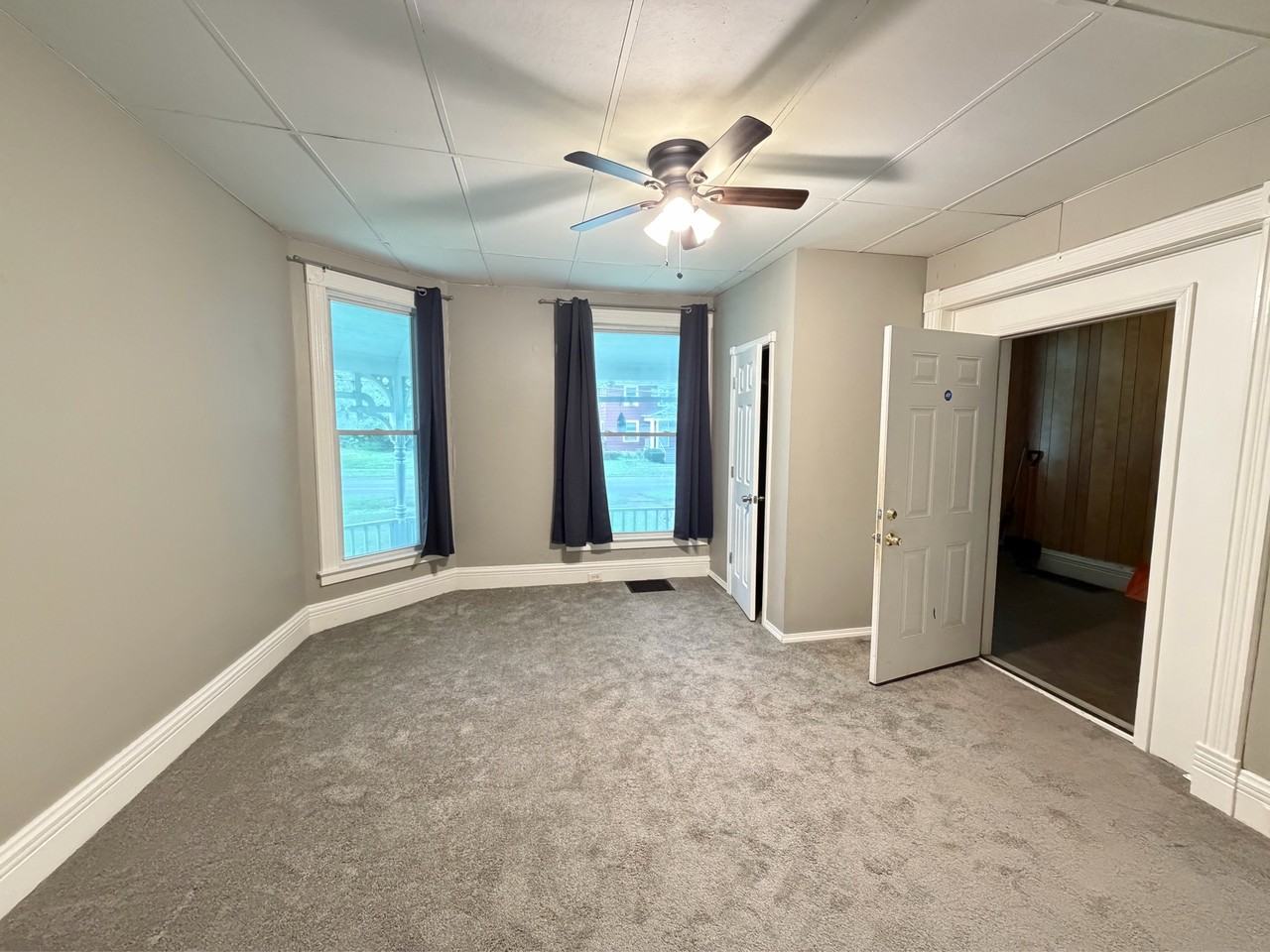 321 Washburn St - Photo 2 of 21