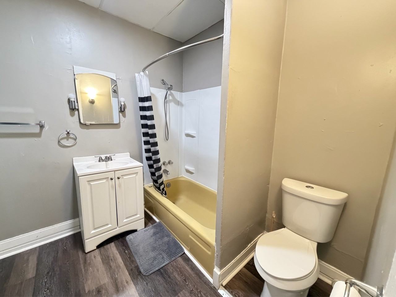 321 Washburn St - Photo 4 of 21