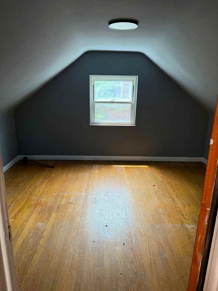1710 Ashbrook Dr - Photo 2 of 11