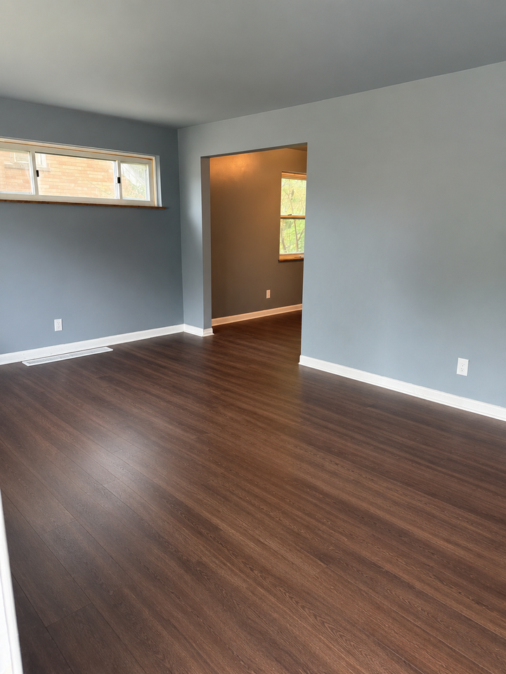1710 Ashbrook Dr - Photo 5 of 11