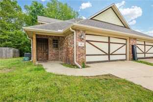 56 S Woodsprings Dr - Photo 1 of 1