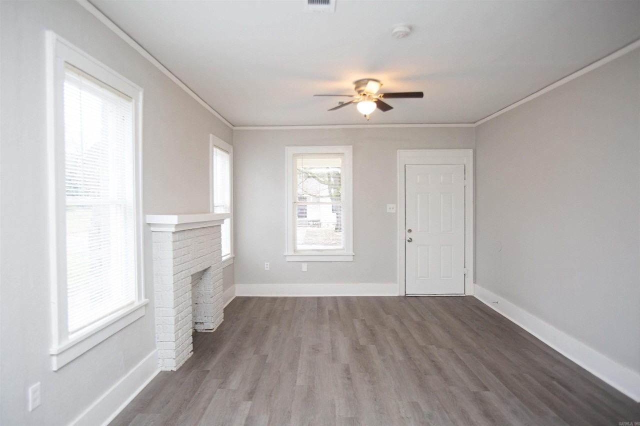 5219 W 29th St - Photo 6 of 23