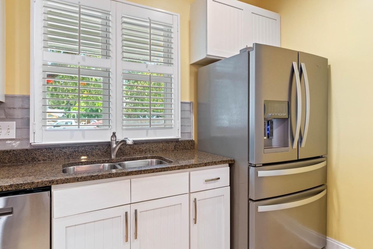 732 Lawton Harbor Dr - Photo 6 of 35