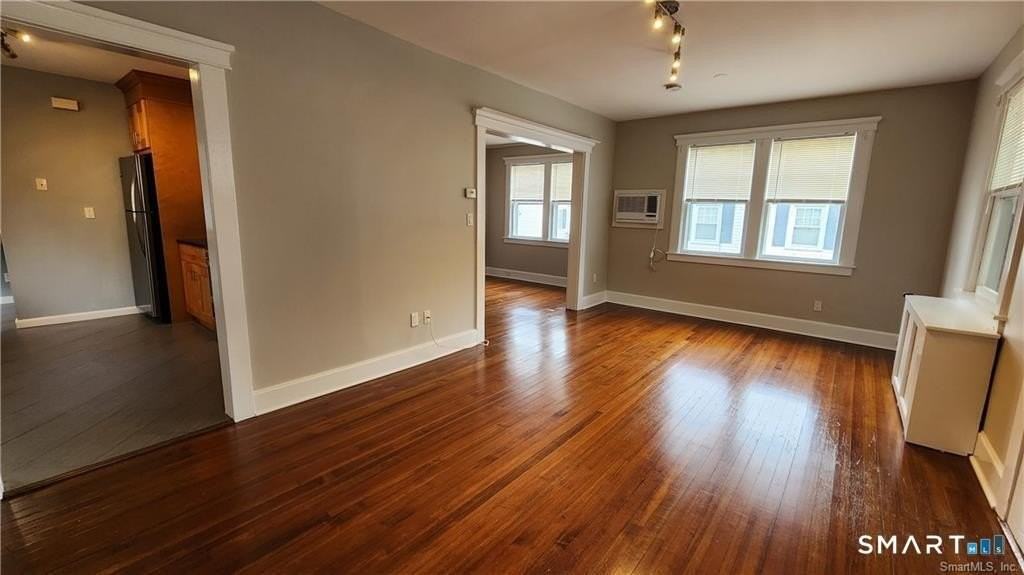 60 Houston Ter #A - Photo 5 of 15