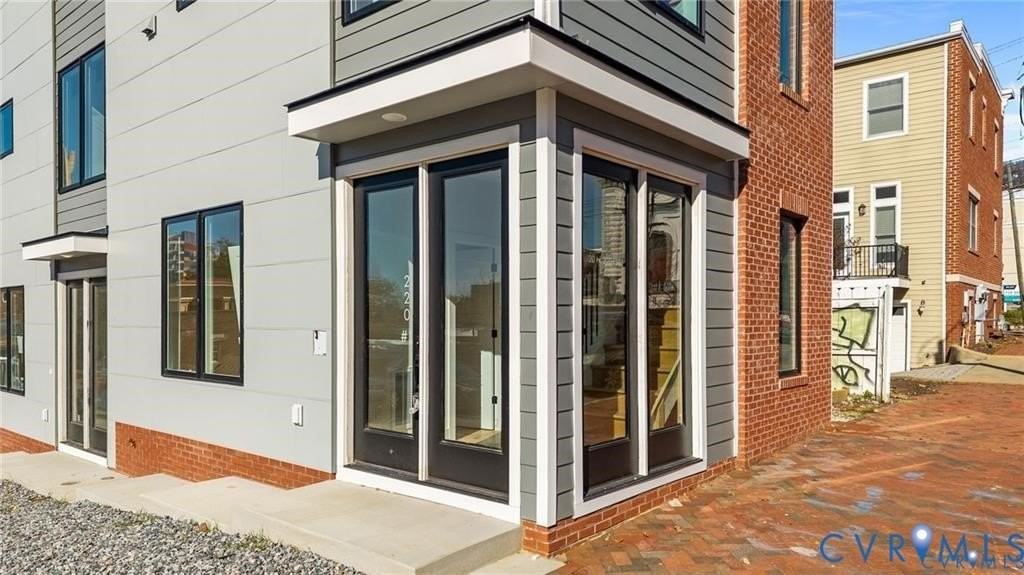 220 N 20th St #1 - Photo 2 of 47