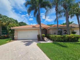 5449 Grande Palm Cir - Photo 1 of 1