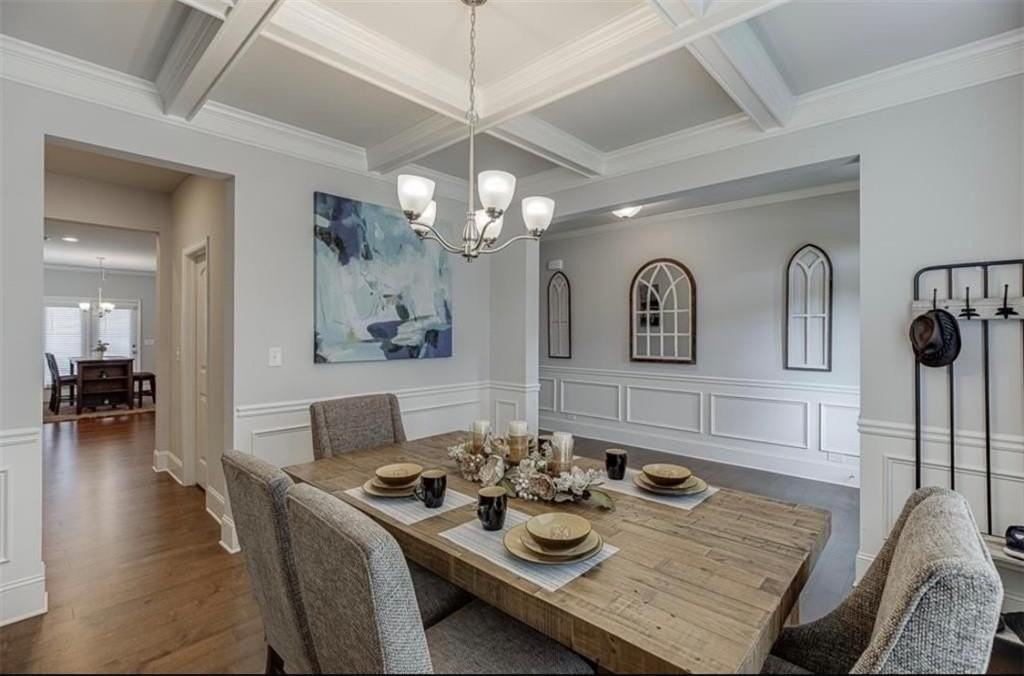 2055 Sorrento Ct - Photo 3 of 17