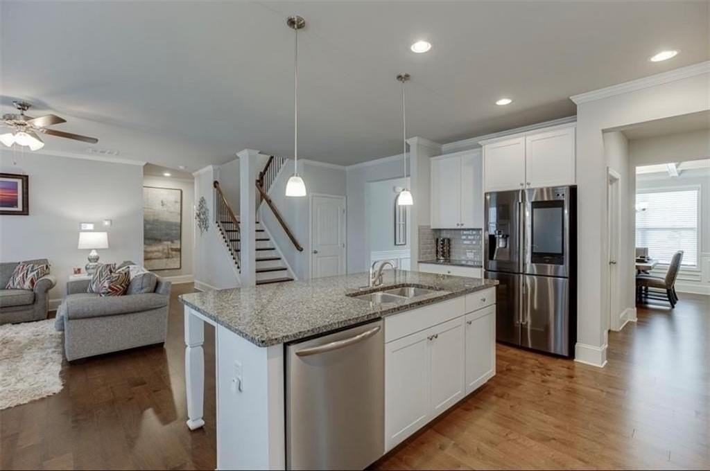 2055 Sorrento Ct - Photo 6 of 17
