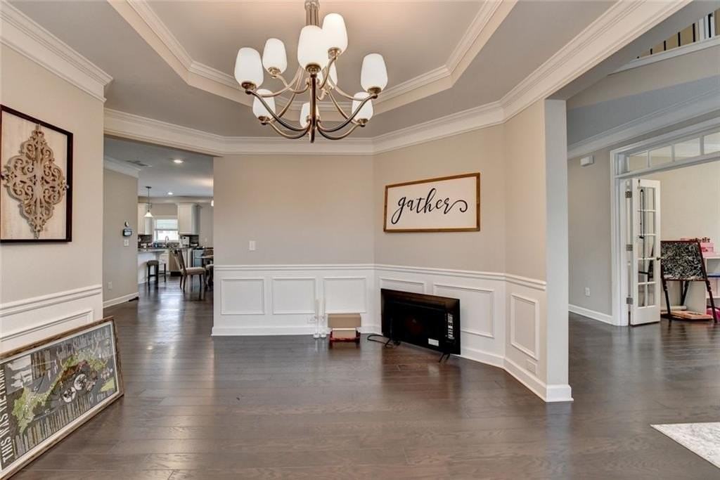 5525 Nesmith Ct - Photo 7 of 50