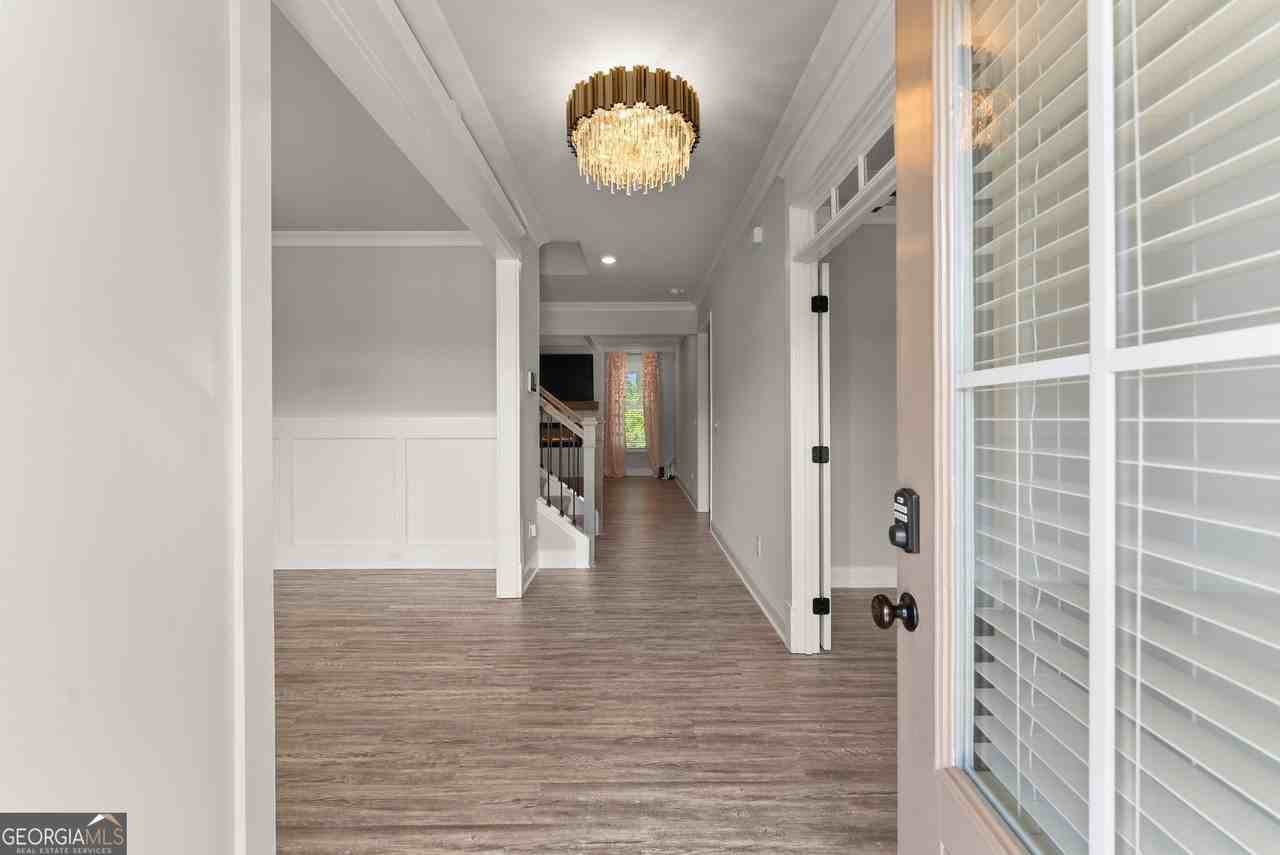 4656 Silver Oak Dr Sw - Photo 2 of 50