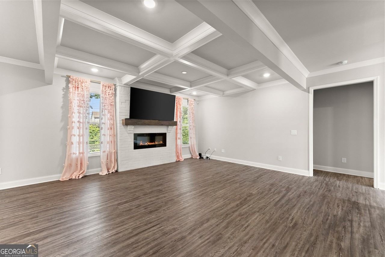 4656 Silver Oak Dr Sw - Photo 7 of 50