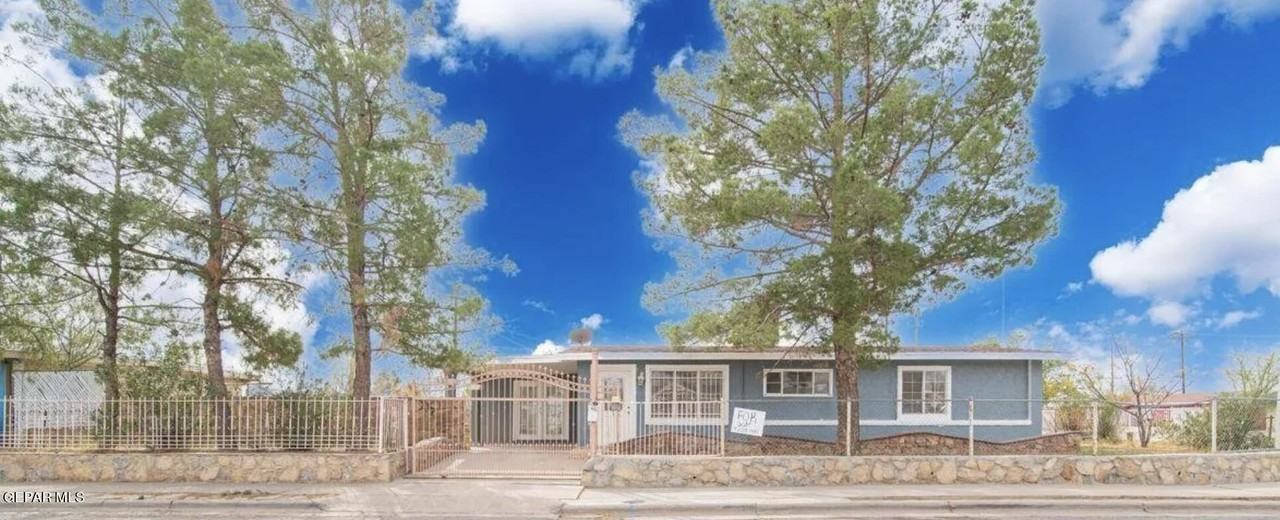 7632 Franklin Dr #A - Photo 2 of 11