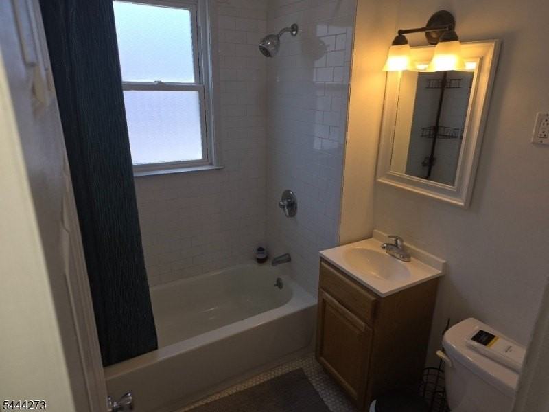 86 Boylan St - Photo 7 of 11