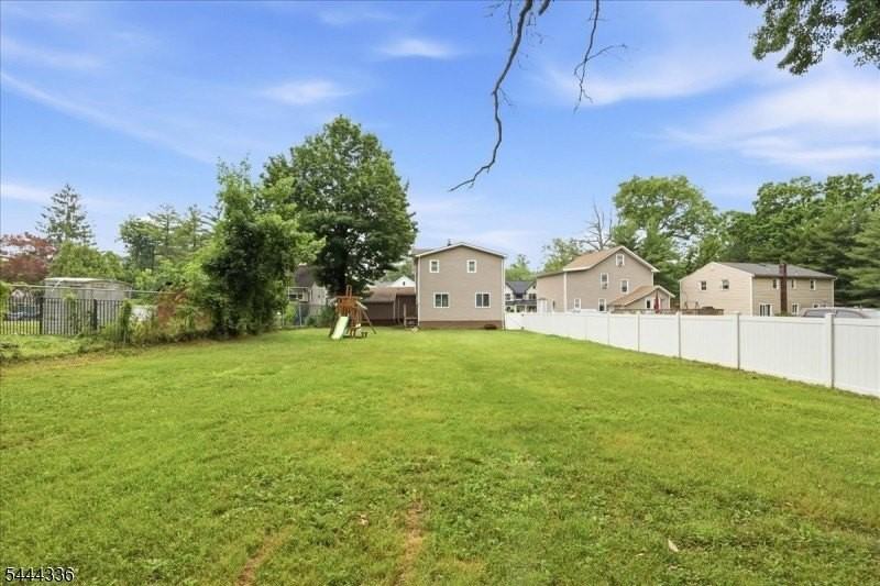 113 E Cedar St - Photo 6 of 25